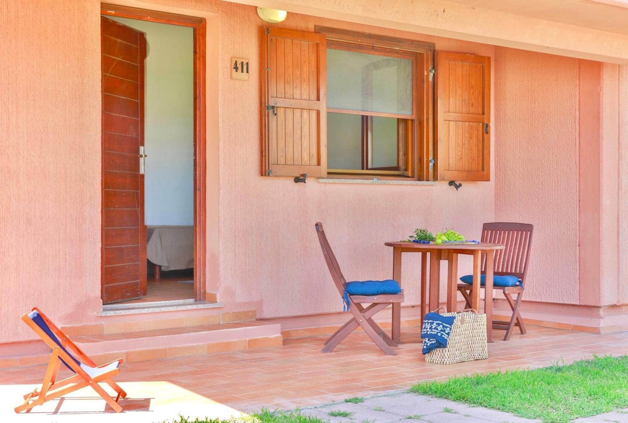 Isa-Village With Swimming-Pool And Private Equipped Beach In Montalto Marina Torre di Montalto Exterior photo